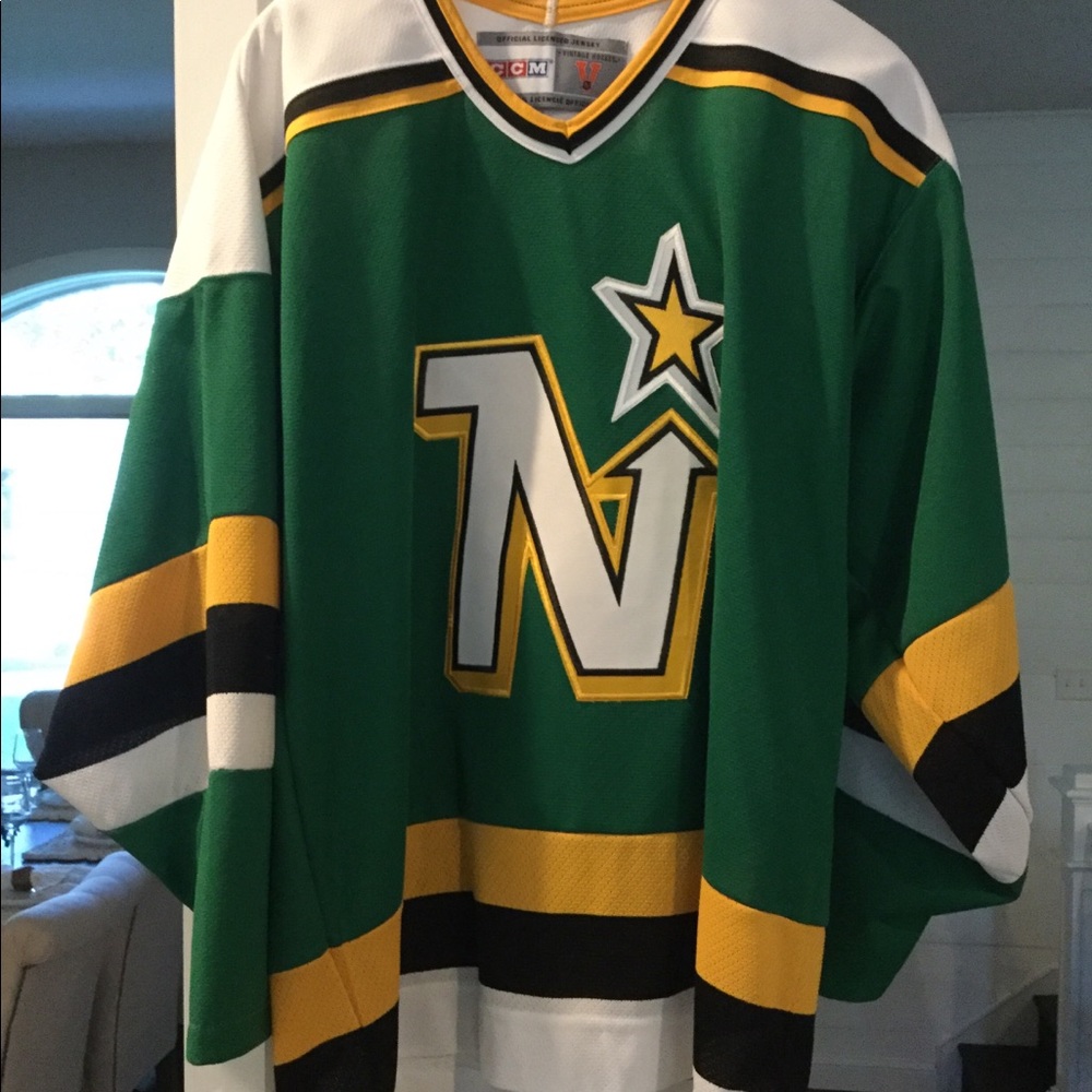 Vintage CCM series MN Northstars hockey jersey
